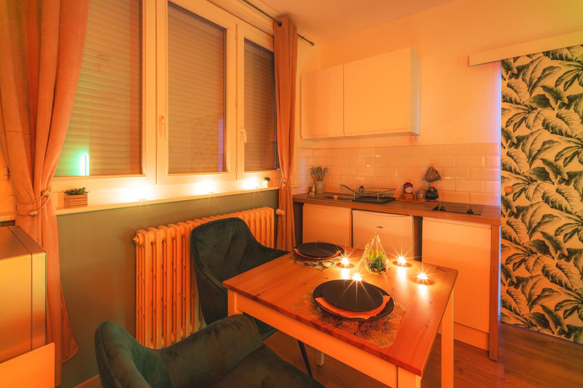 Le Refuge - Netflix I Wifi Haut Debit I Parking - Confort & Cosy Valenciennes Eksteriør billede
